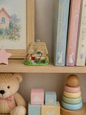 Vintage Hand-painted Miniature Cottage English Heritage Collection by Elgate